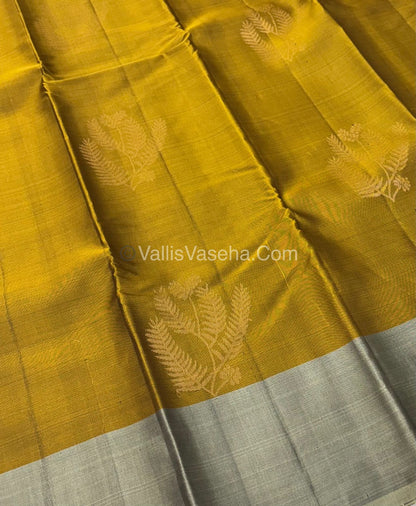 Half Mix - Pure Soft Silk Saree - VVPSS054