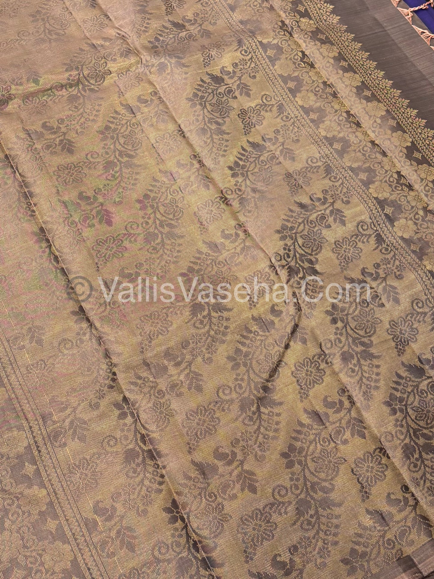 Half Mix - Pure Soft Silk Saree - VVPSS043