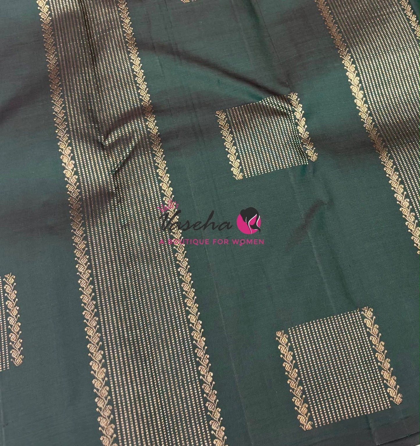 Pure Kanchipuram Silk Saree - Green Shade - VVPS054