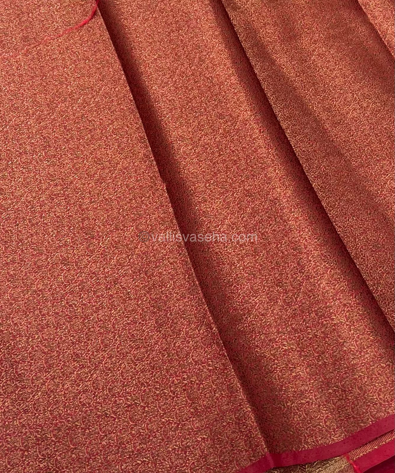 Bamboo Silk Saree - Dark Green With Red Shade - VVBSS001