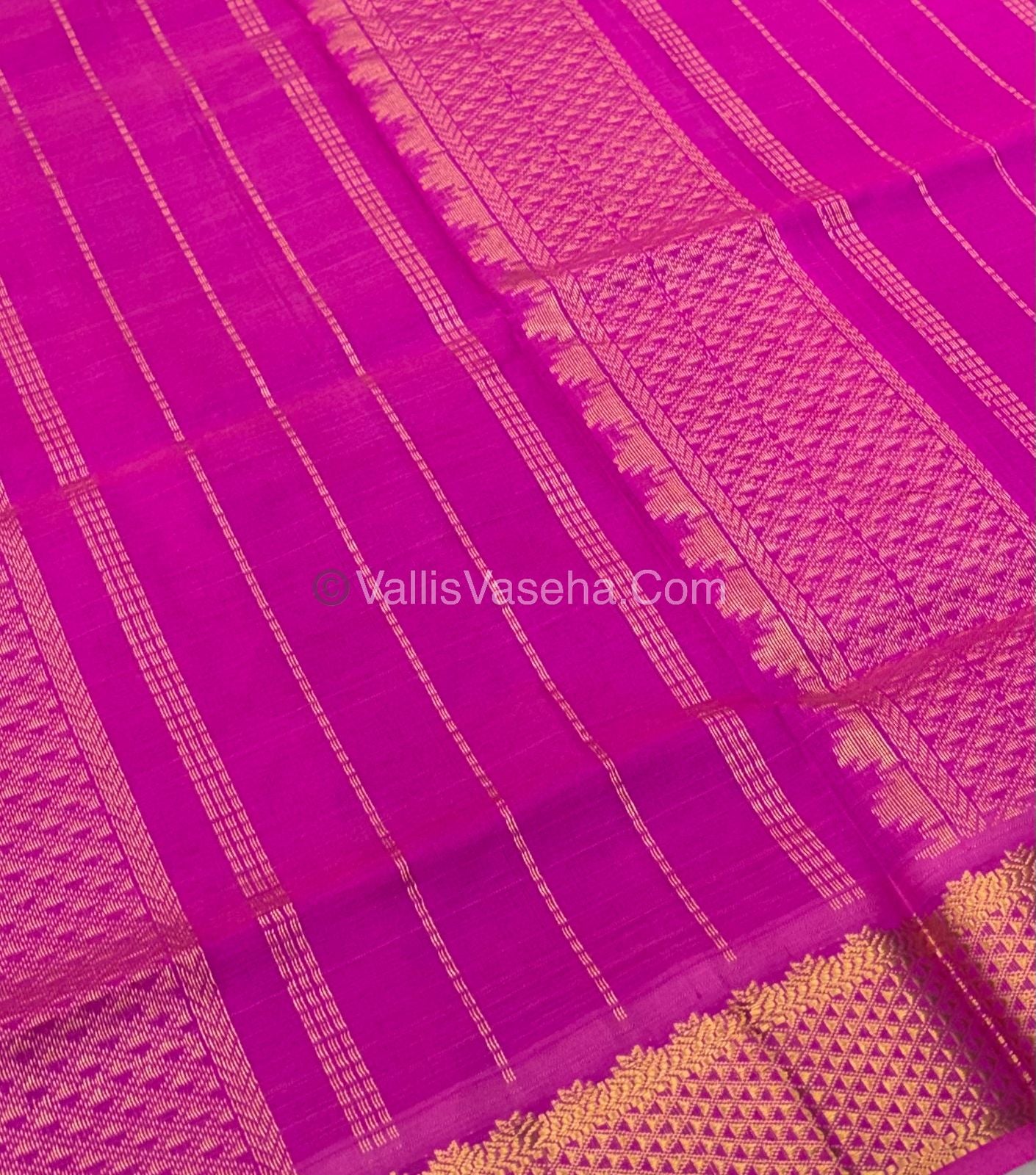 Semi Silk Cotton Saree - Green With Pink Shade - VVSSC004