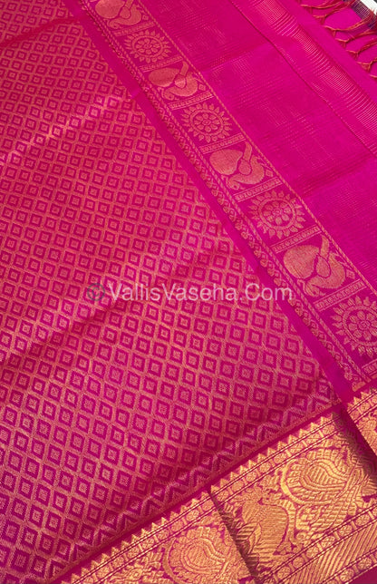 Pure Silk Cotton Saree - Vairavoosi checks - Mayil & Chakkaram - VVMCV002