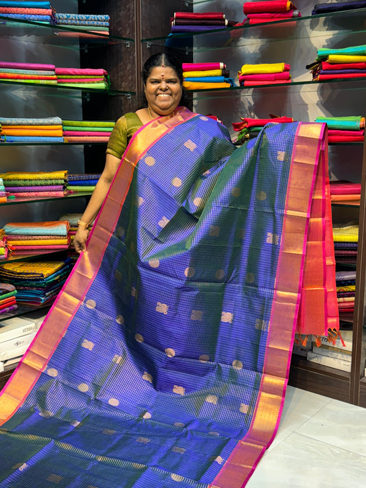Pure Silk Cotton Saree - Mayil & Chakkaram Design - Blue with Peachish Pink Combo - VVMC002