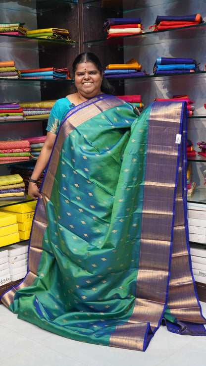 Pure Kanchipuram Silk Saree - Double Tone Peacock Green with Blue Shade - VVPSS023