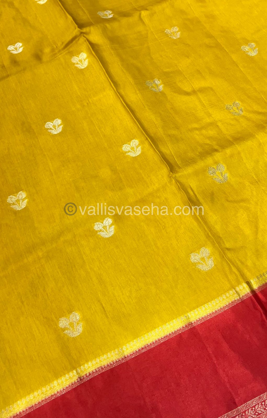 Russian Viscose - Premium Viscose Saree - Retta Petta Border- VVRVS002