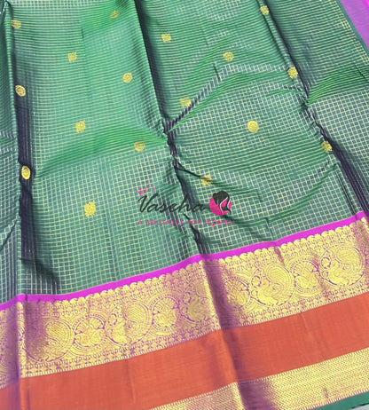 Pure Kanchipuram Silk Saree - Dual Tone Green With Purple Shade  - VVPS037