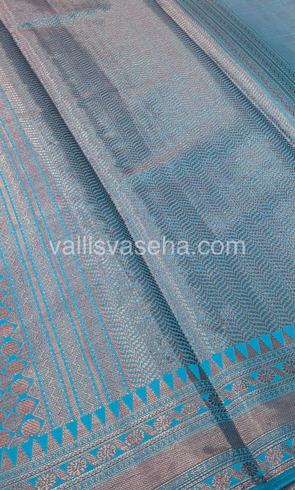 Banarasi - Copper Zari Saree - VVCZ001