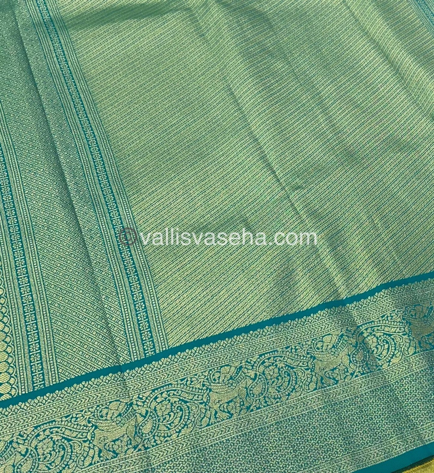 Semi Kanchi Silk - Green & Ramar Green Shade  - VVSKS004