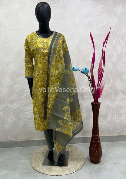 Ready Made - Salwar, Kameez & Duppatta(3pc) - Printed - VVRBS002