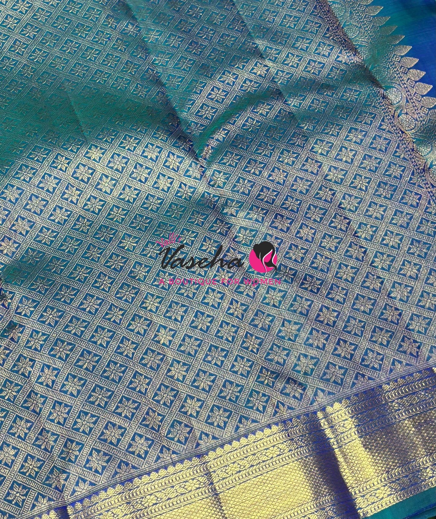 Pure Kanchipuram Silk Saree - Purplish Pink With Peacock Blue - VVPS088