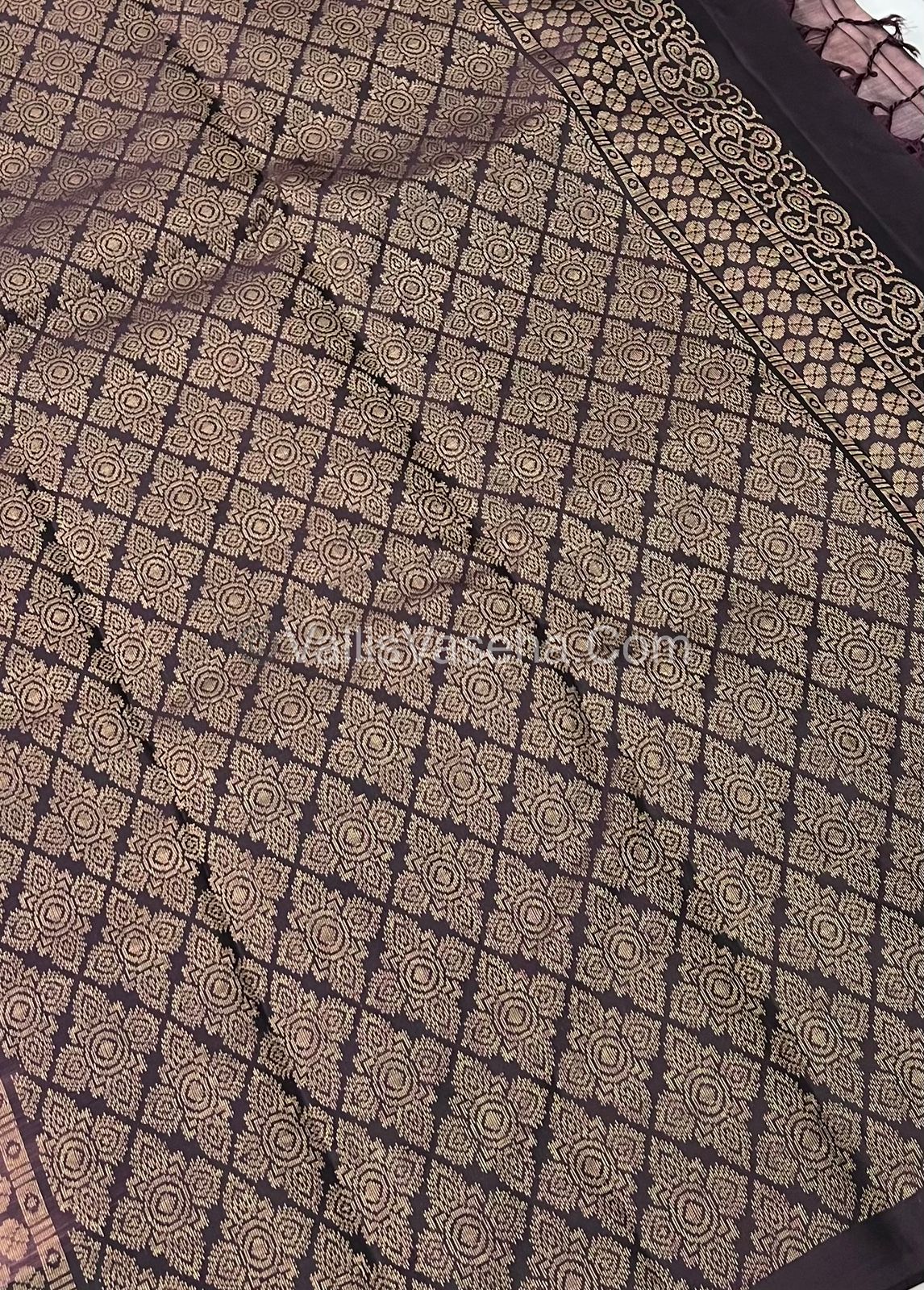Half Mix - Pure Soft Silk Saree - VVPSS030