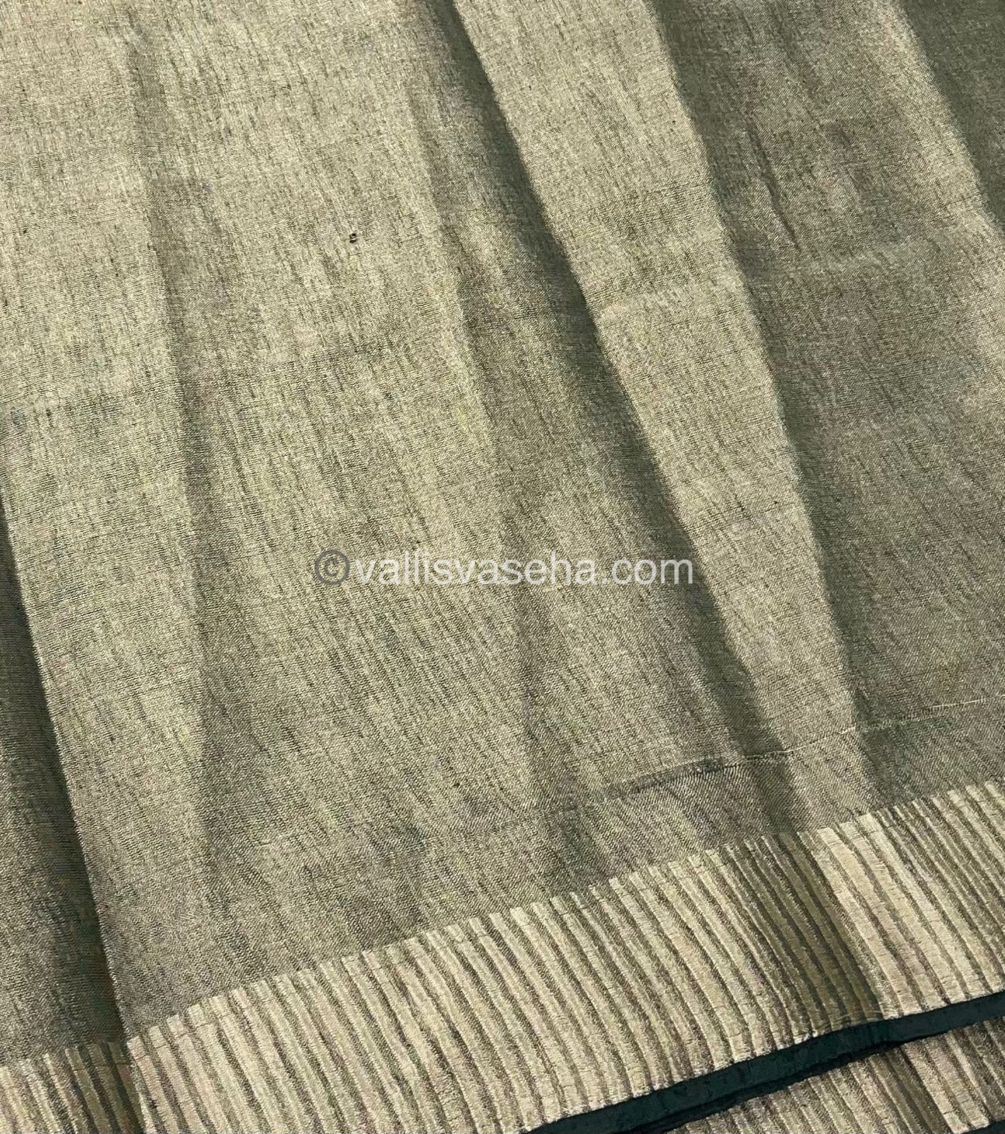 Semi Tussar Silk - Dark Green Shade - VVSTS001