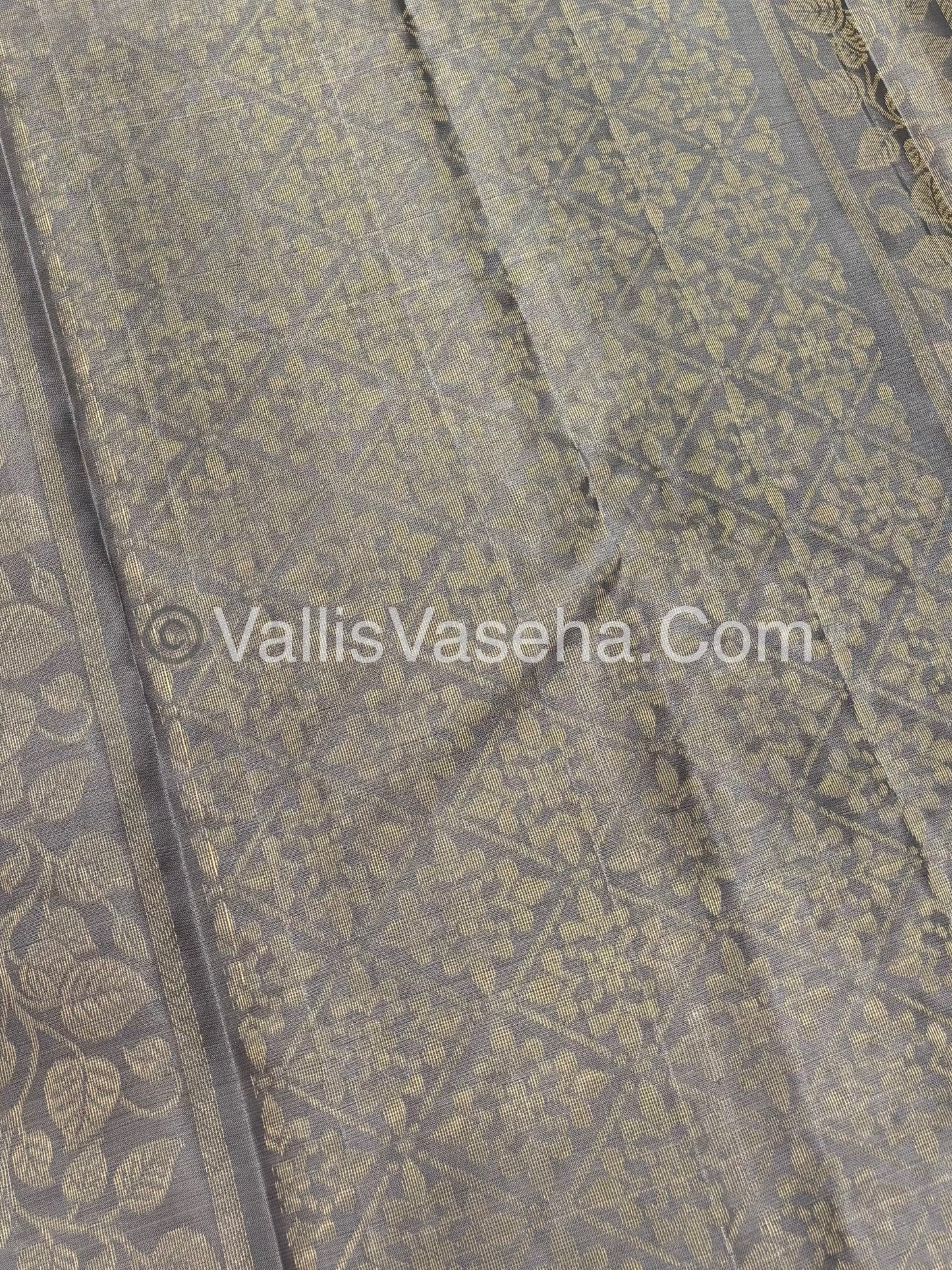 Half Mix - Pure Soft Silk Saree - VVPSS075