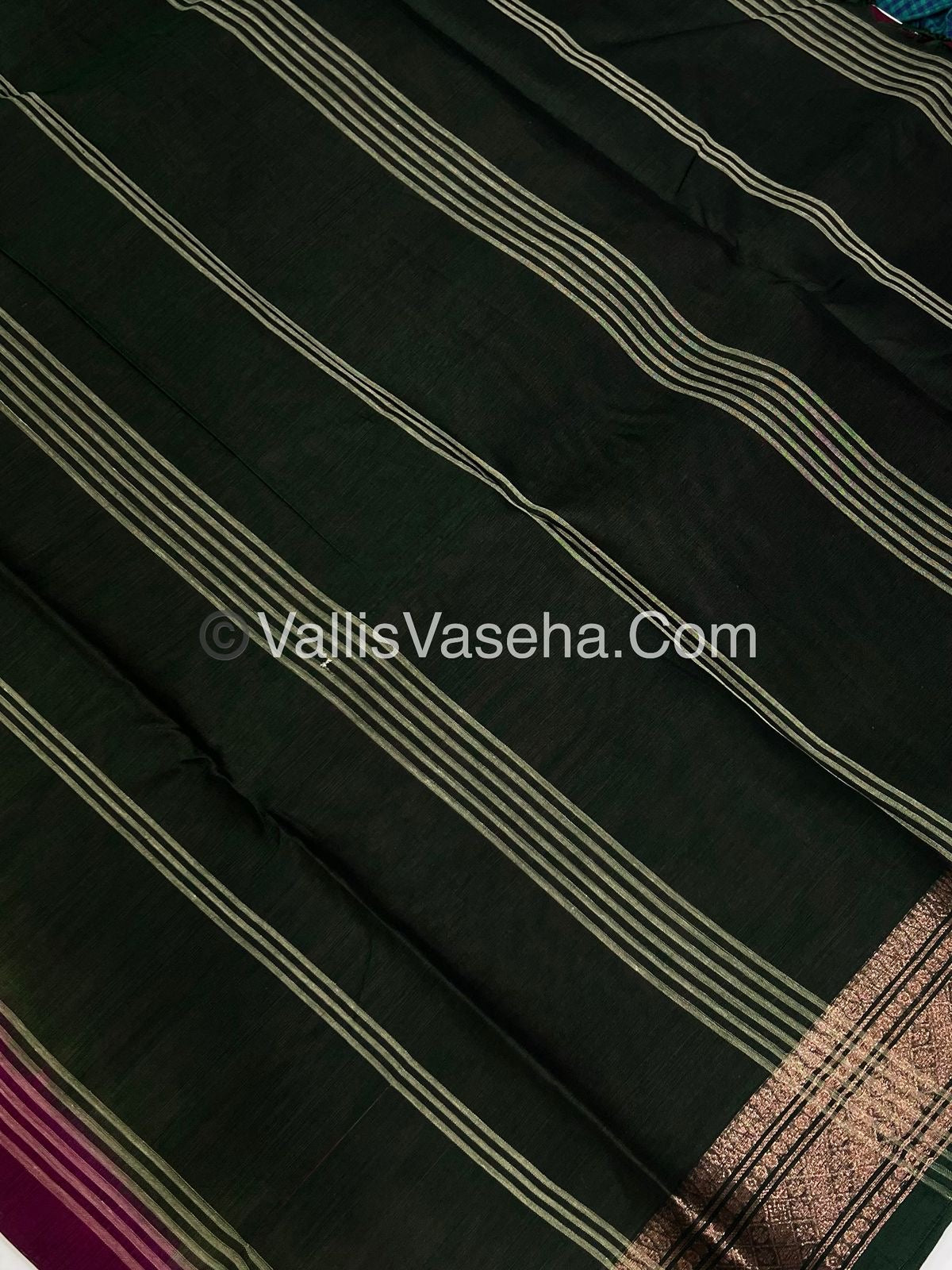 Dhaka Cotton Saree - VVDCS002
