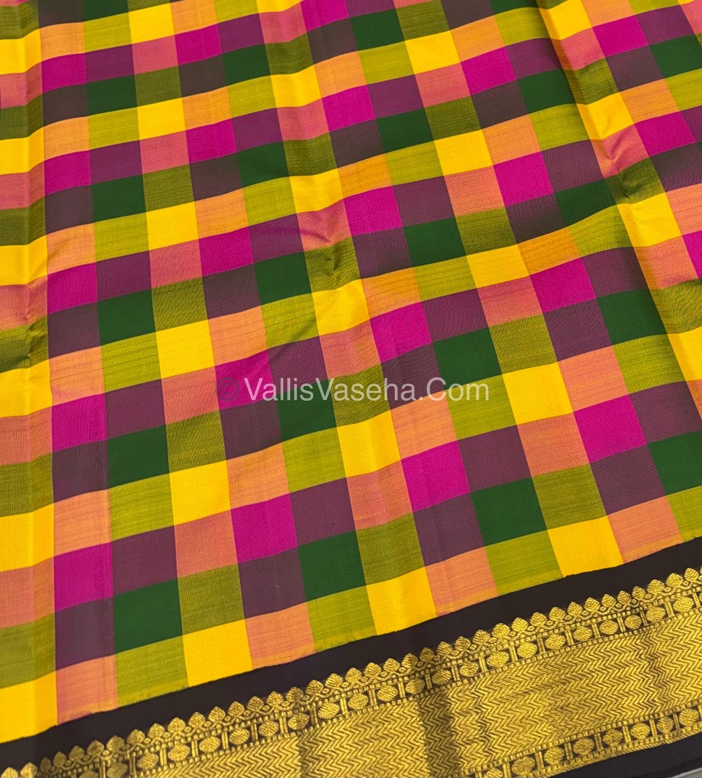 Pure Kanchipuram Silk Saree | Pazhum Pazhamum Checks |VVPS017