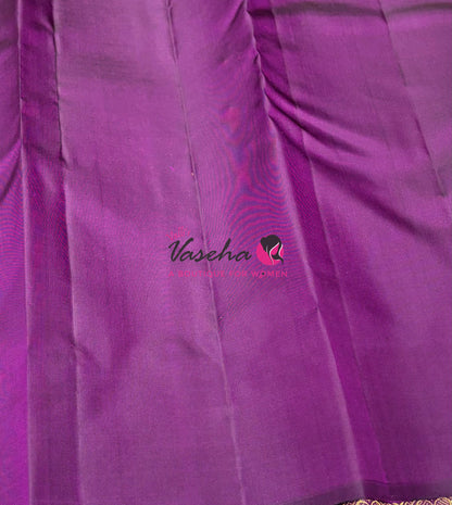 Pure Kanchipuram Silk Saree - Border Less - Green with Purple Combo - VVPS043