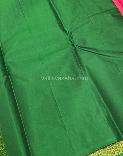 Pure Kanchipuram Silk Saree - Borderless - Peachish Pink with Green - VVPS005