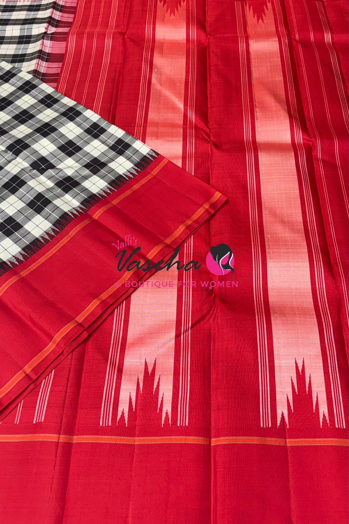 Pure Vintage Korvai Kanchipuram Silk Saree - White/Black & Red Combo - VVPS006