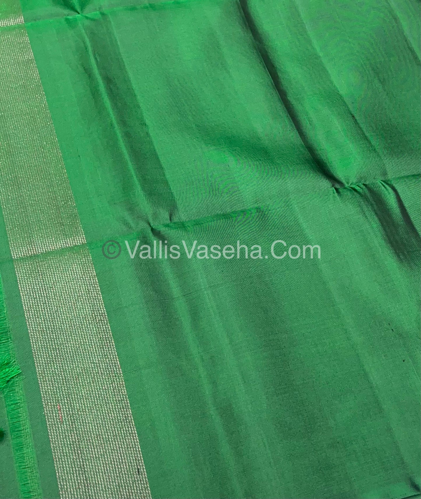 Pure Soft Silk Saree - Antique Zari - Border Less - Green - VVPSS037