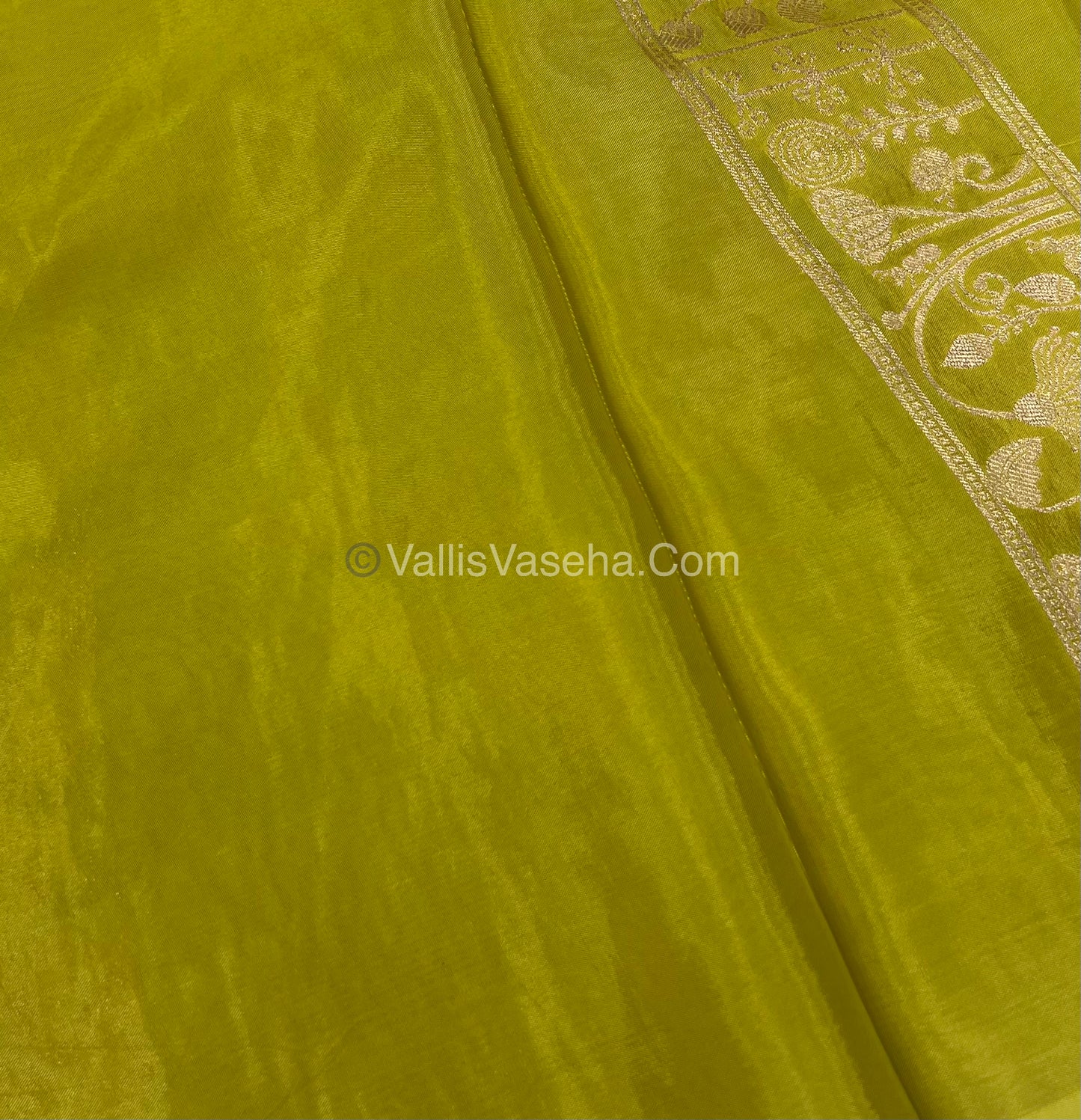 Banarasi Premium Viscose Saree - Lemon Green Shade - VVBPV001