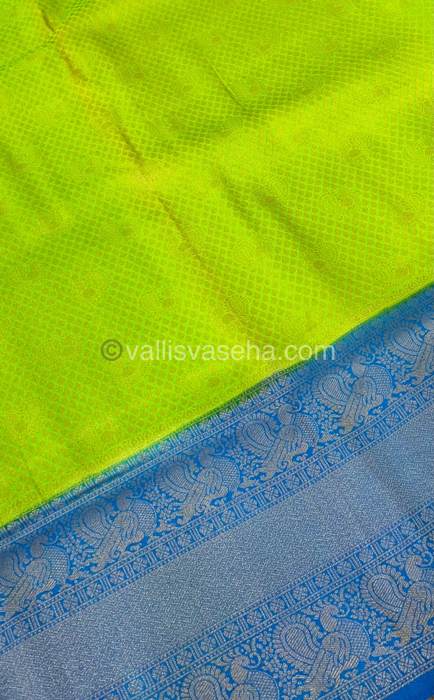 Softy Silk Saree - VVAADI30 - 30% less