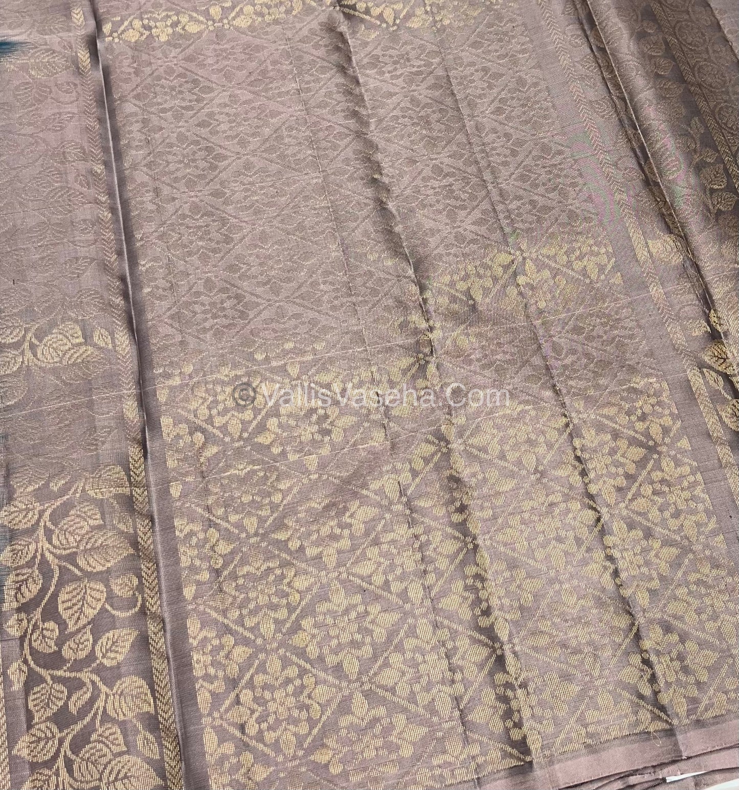 Half Mix - Pure Soft Silk Saree - VVPSS054