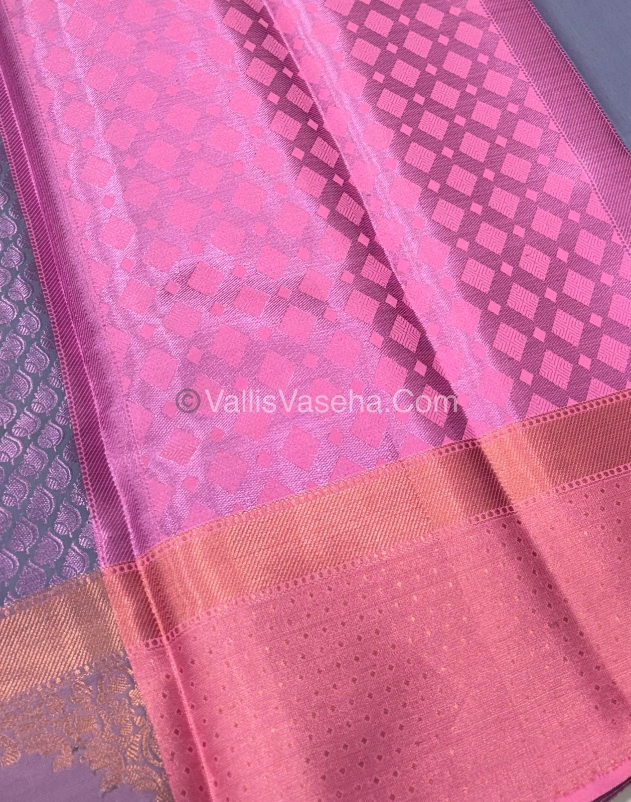 30% less - Offer Saree - Semi Soft Silk Saree - VVDS005