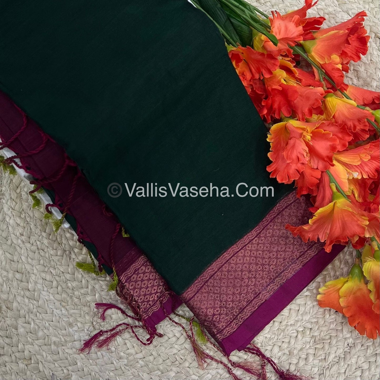 Dhaka Cotton Saree - VVDCS002