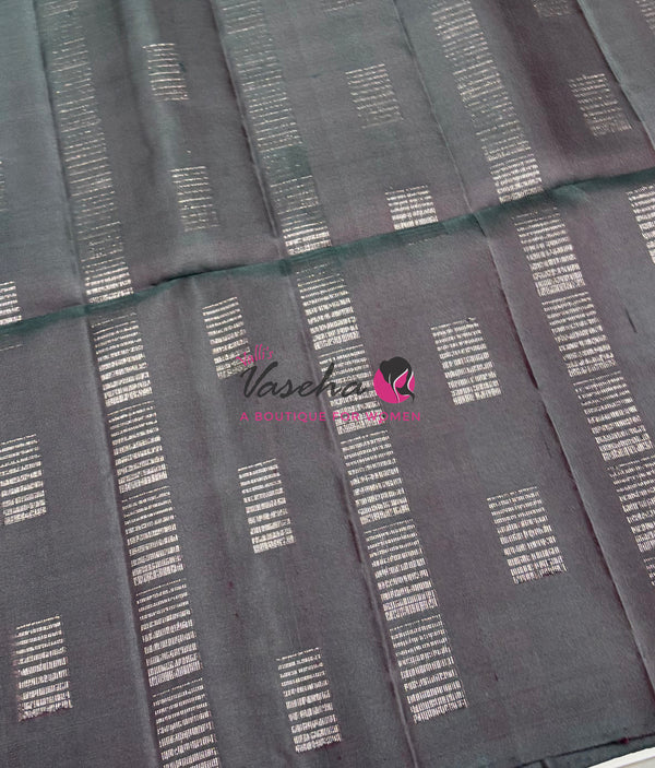 Pure Soft Silk Saree - Border Less - Light Mandhulir Mixed Dark Green Shade - VVPSS079