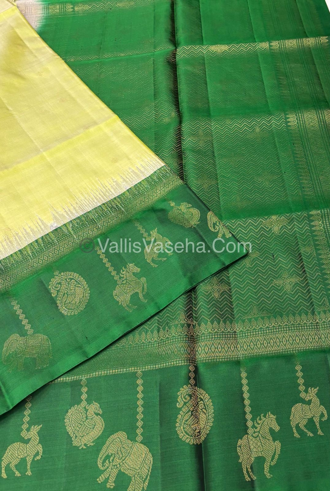 Pure Soft Silk Saree - (Merry-Go-Round Design ) - Light Yellowish Green with Green Shade - VVPSS059