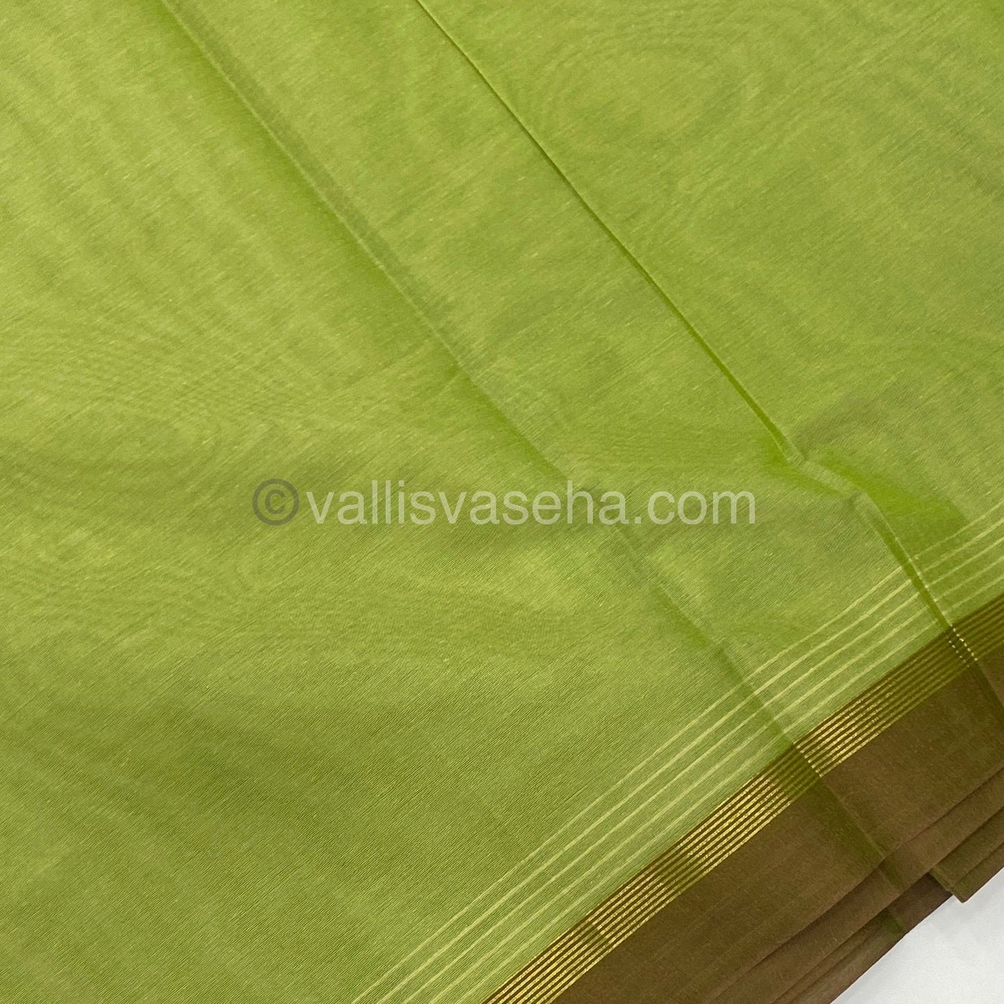 Handloom South Cotton Saree - Green shade - VVSCS001