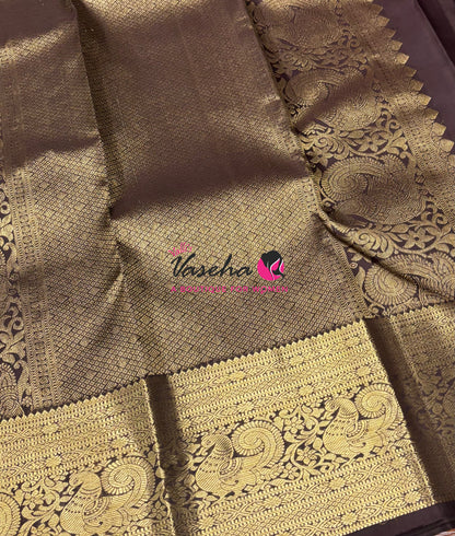 Pure Kanchipuram Silk Saree - Green  With Brown - VVPS094