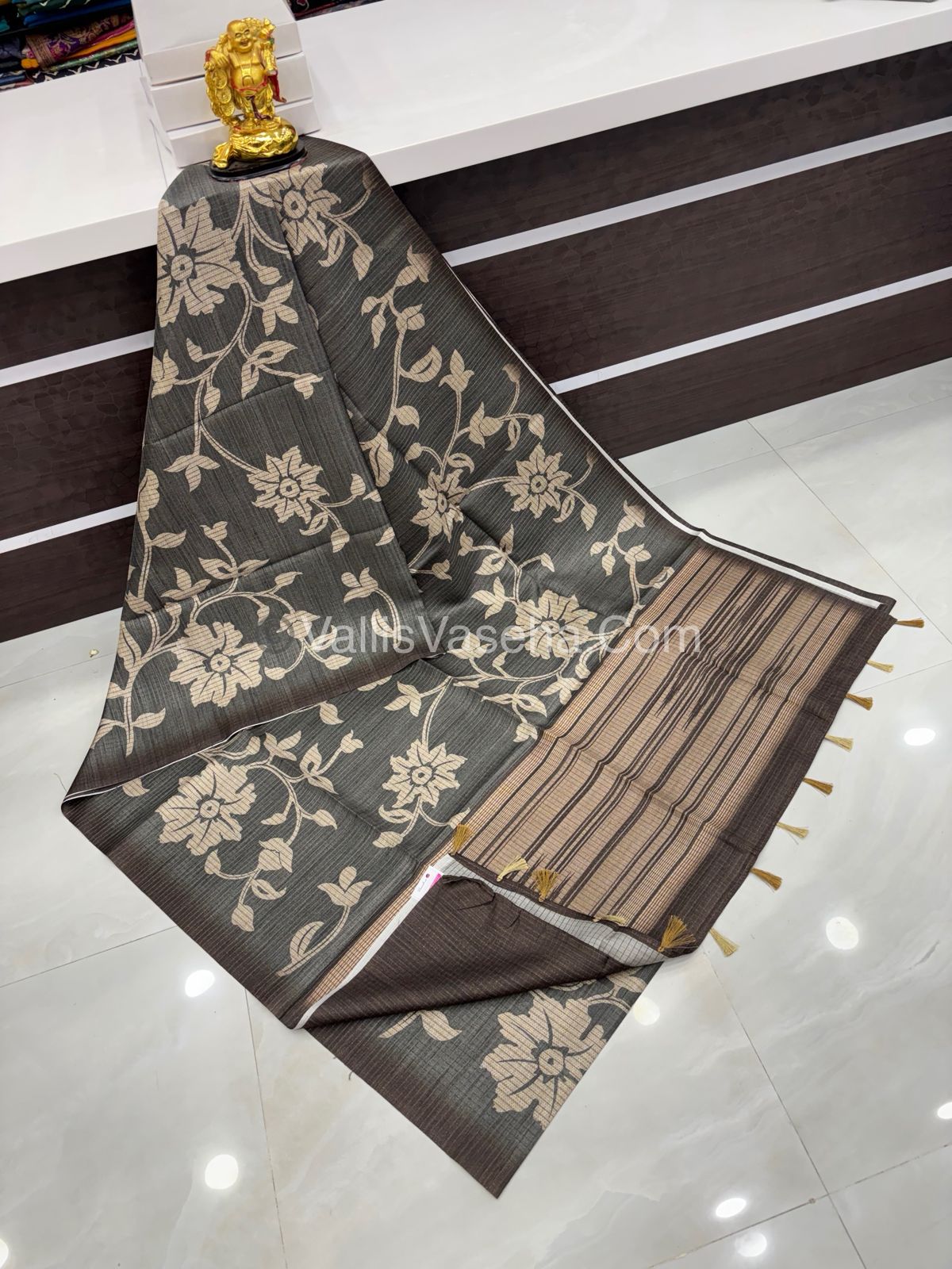 Art Tussar / Art Silk - Grey & Grey Shade - VVATS003