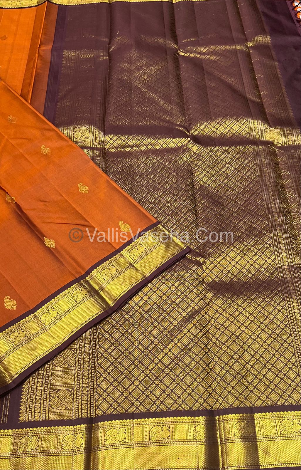 Pure Kanchipuram Silk Saree - Rust Orange With Wine Brown Shade  - VVPS022