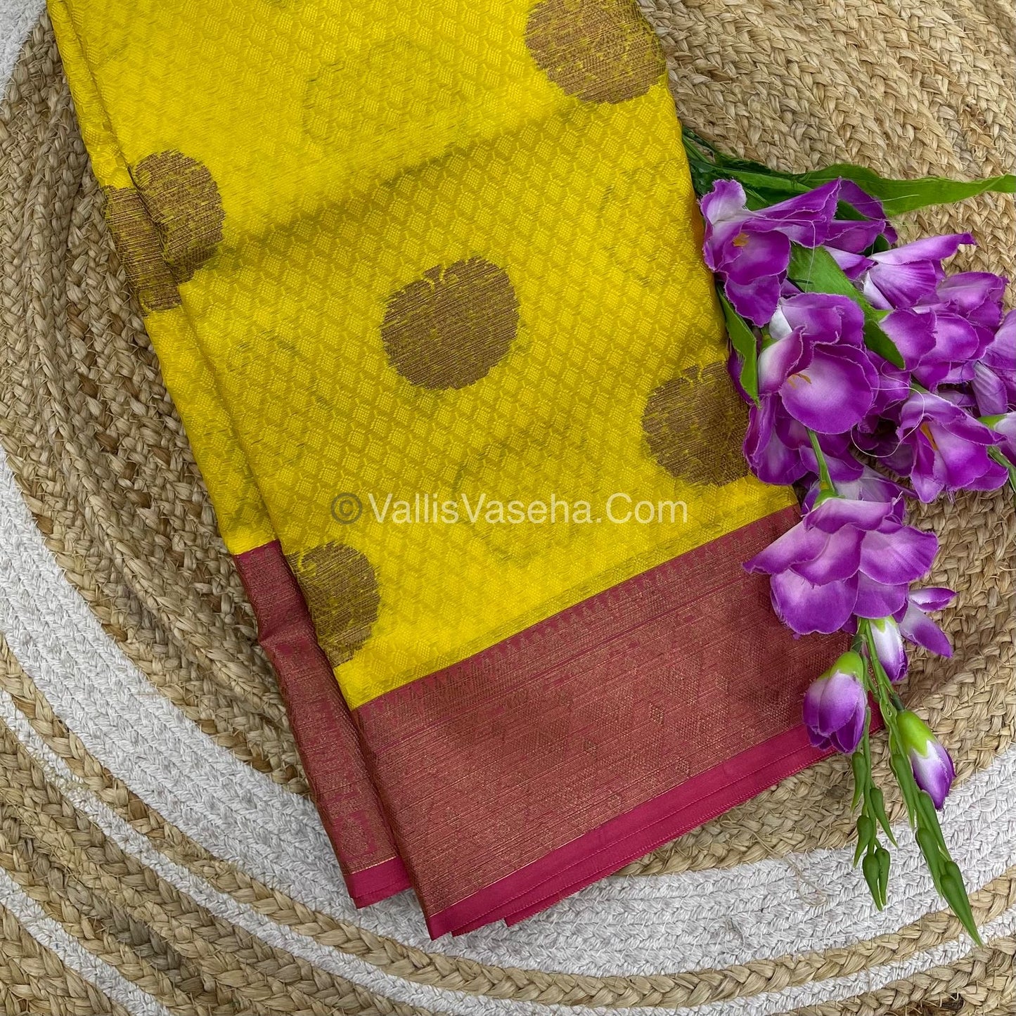 30% less - Offer Saree - Semi Banarasi Saree - VVDS007
