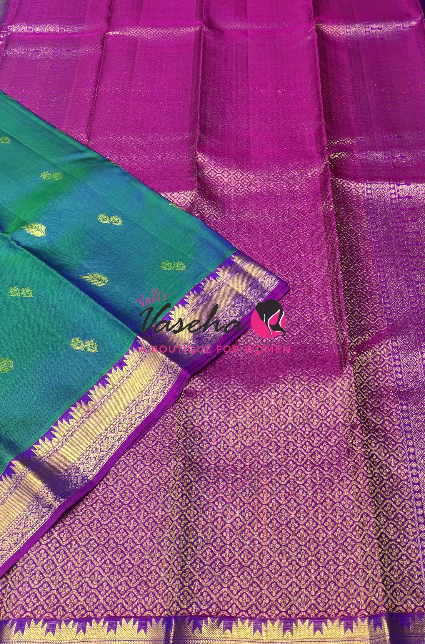 Pure Kanchipuram Silk Saree - Dual Tone Green & Purplish Pink Combo - VVPS013
