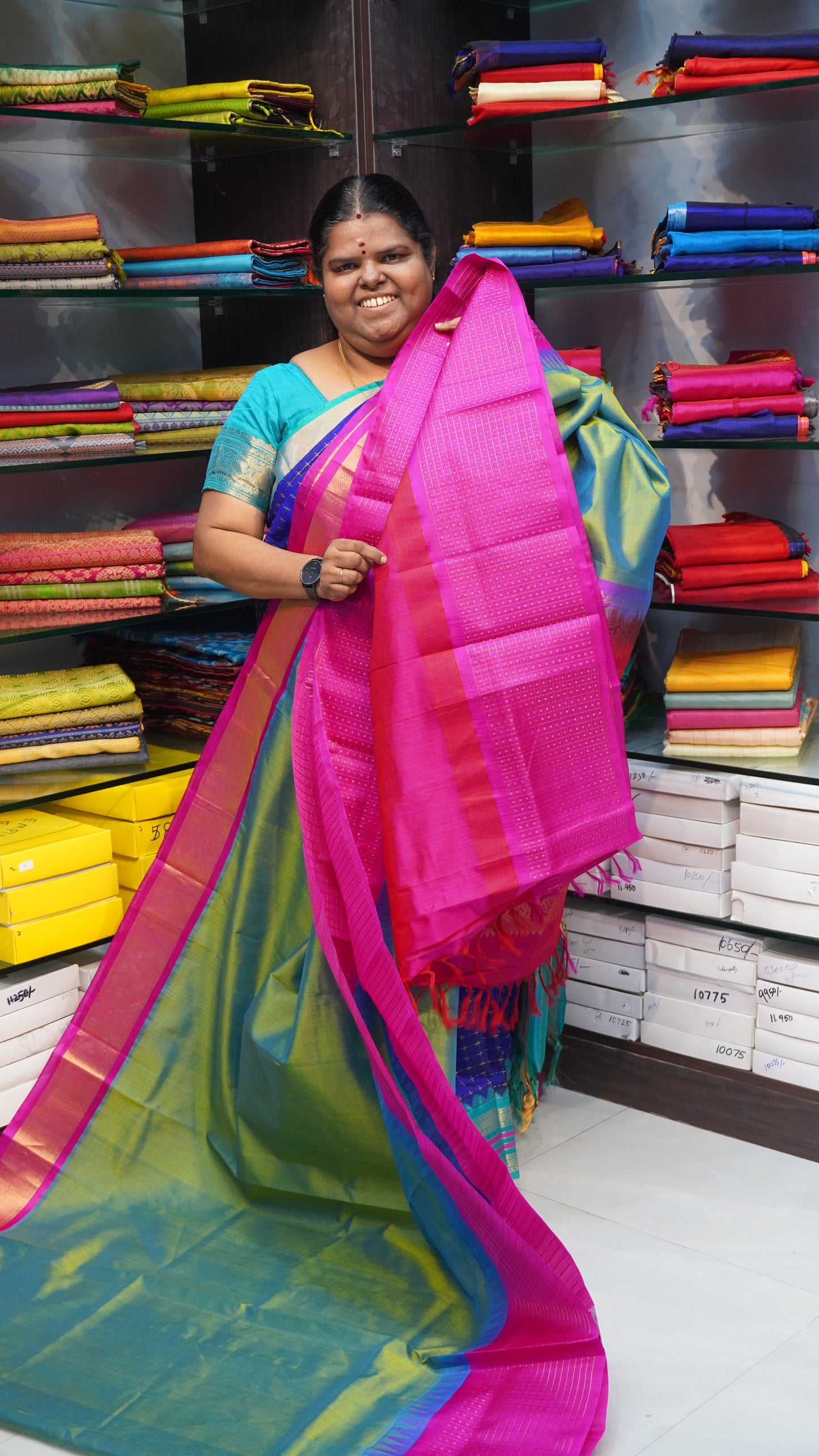 Pure Korvai Silk Cotton Saree - Lakshadeepam Design - Double Tone Green with Pink - VVKLD002