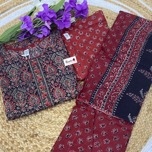 Ready Made - Salwar, Kameez & Duppatta(3pc) -Ajrakh Print - VV108034