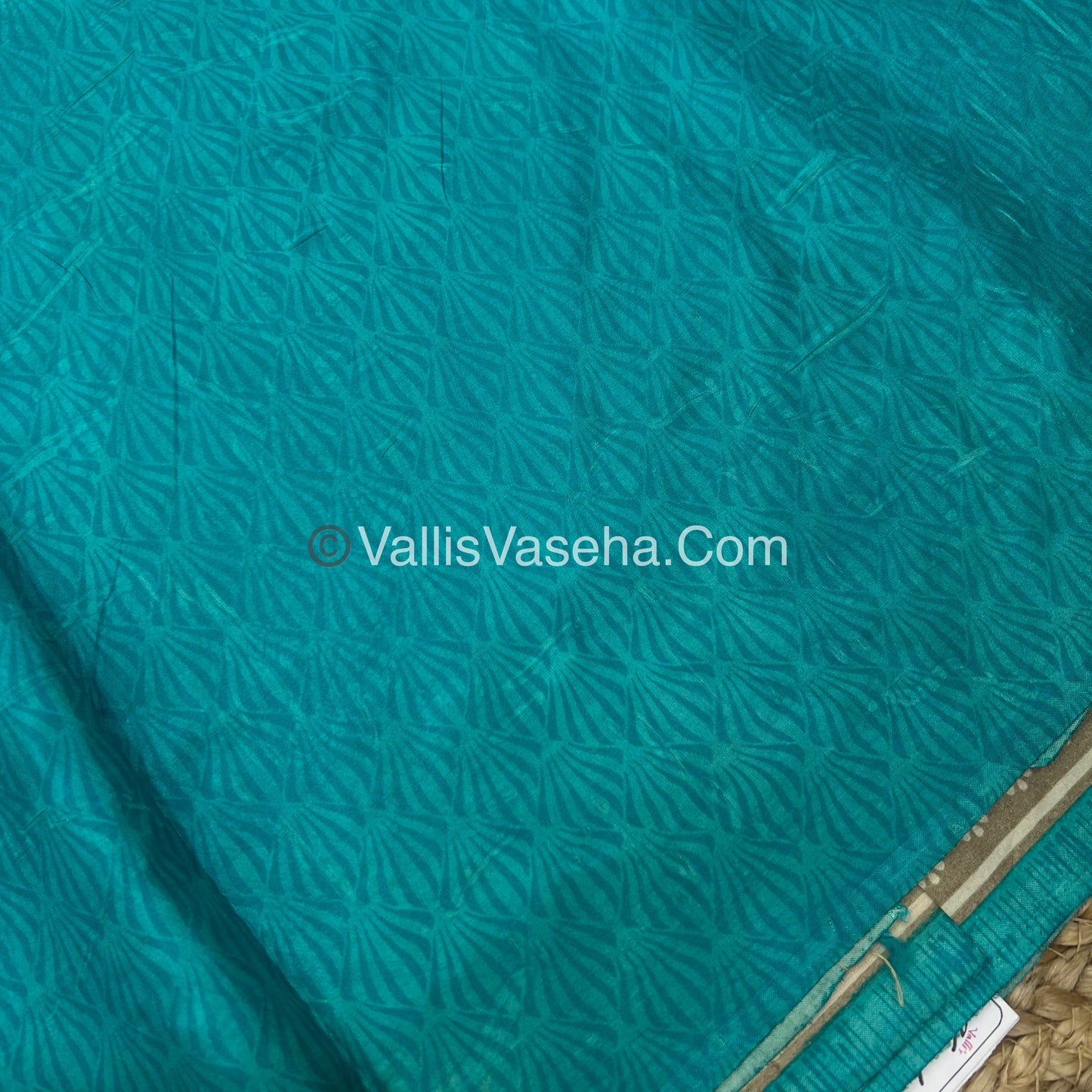 40% less - Offer Saree - Printed Silk Saree - VVDS003