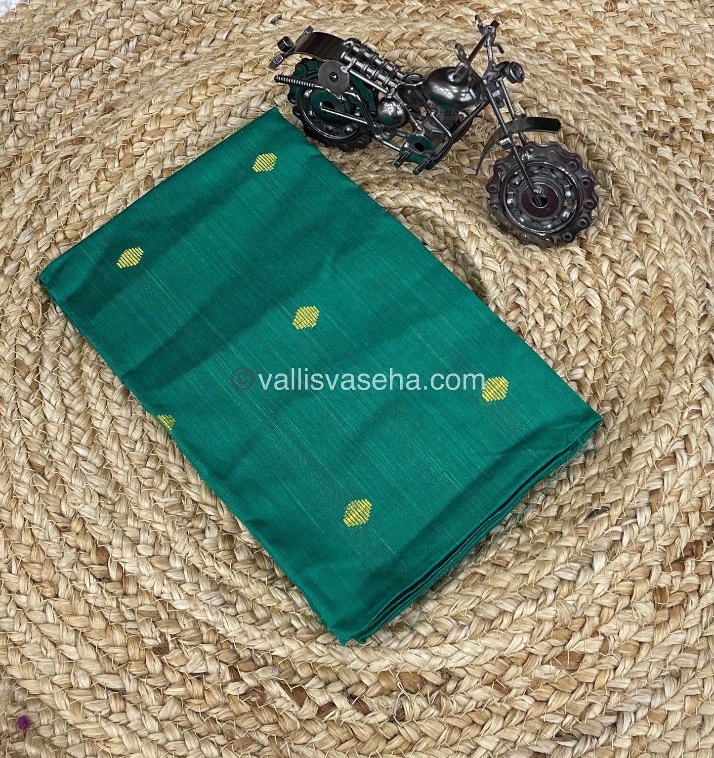 Blouse Bit - Raw Silk Material - Ramar Green Shade - Butta Design - 1mtr - VVRSB001