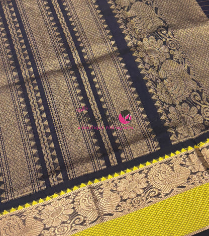 Pure Silk Cotton Saree - Maroon  & Black Shade - VVPSC014