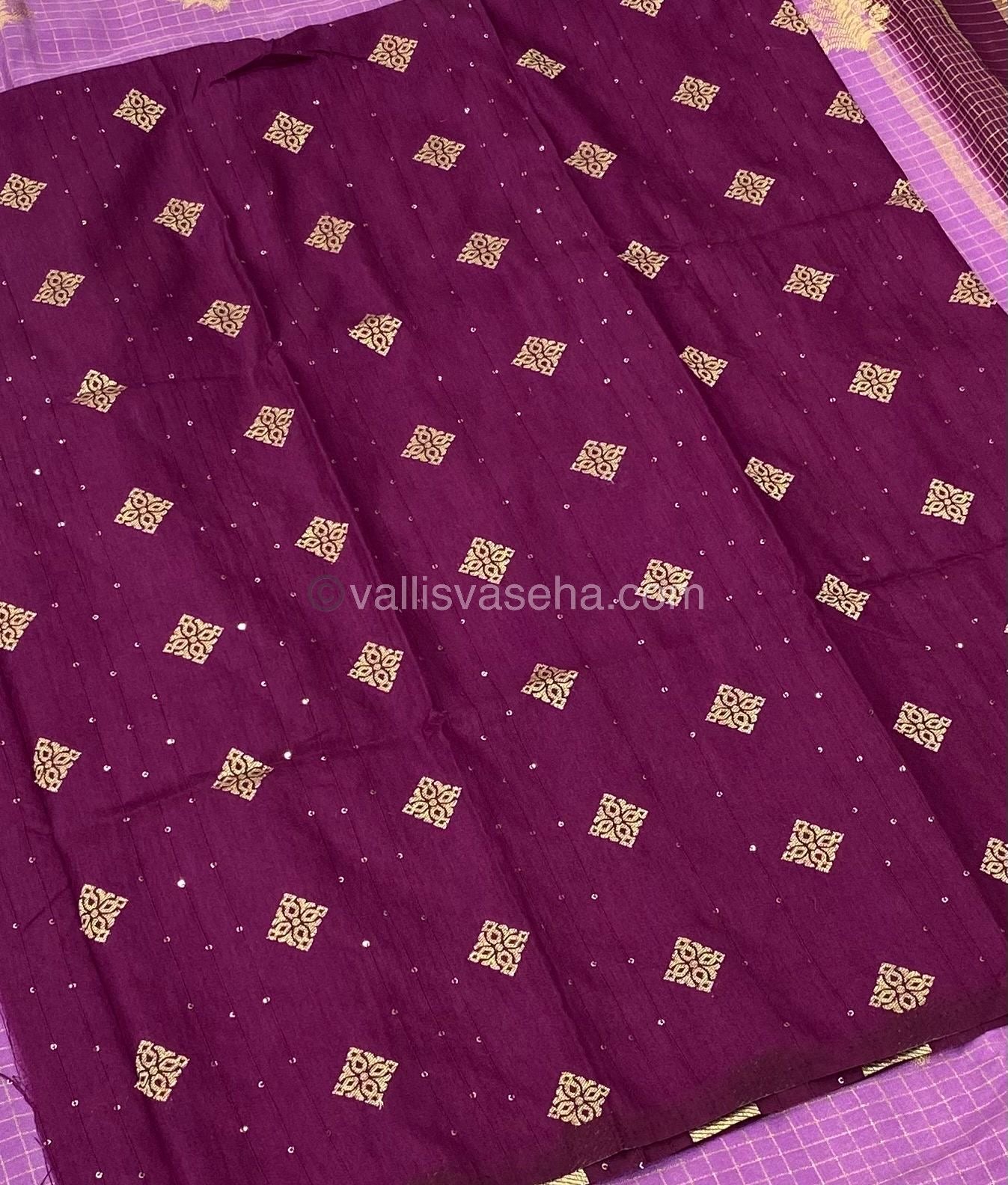 Banarasi - Premium Viscose Georgette Saree - VVPVG002