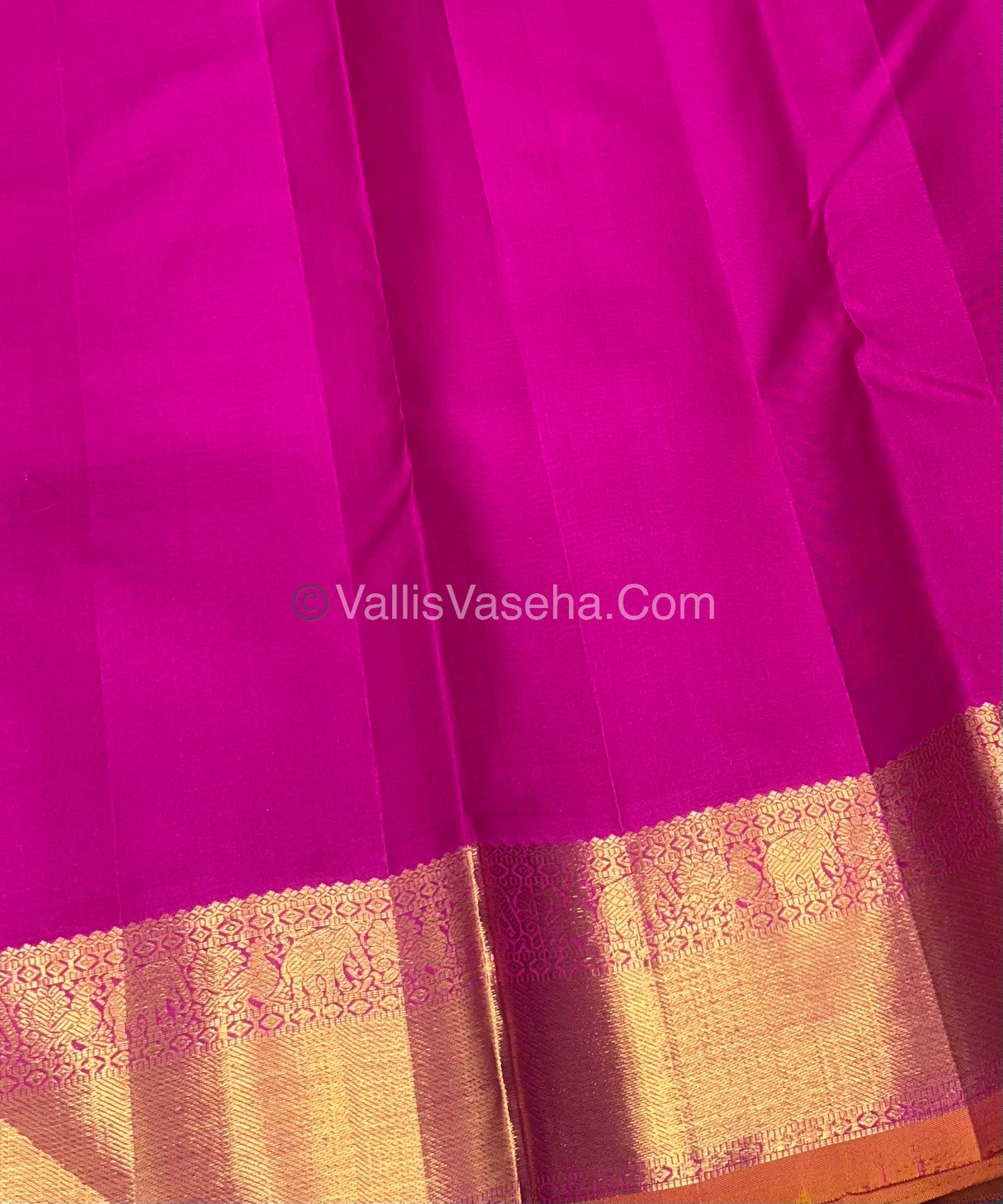 Pure Kanchipuram Silk Saree - Peach With Pink Shade  - VVPS022