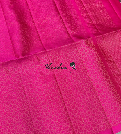 Half Mix - Pure Soft Silk Saree - Pazhum Pazhamum Checks - VVPSS103
