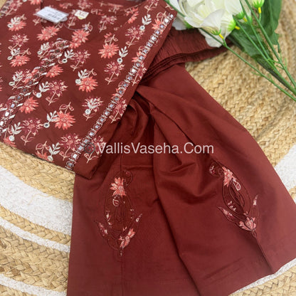 Salwar & Kameez(2pc) Set - Rustic Merun kurti & Cotton Bottom with Applique work - VVCS002