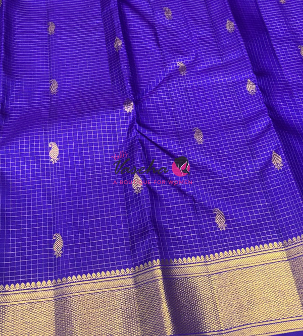 Pure Kanchipuram Silk Saree - Violetish Purple Shade  - VVPS058