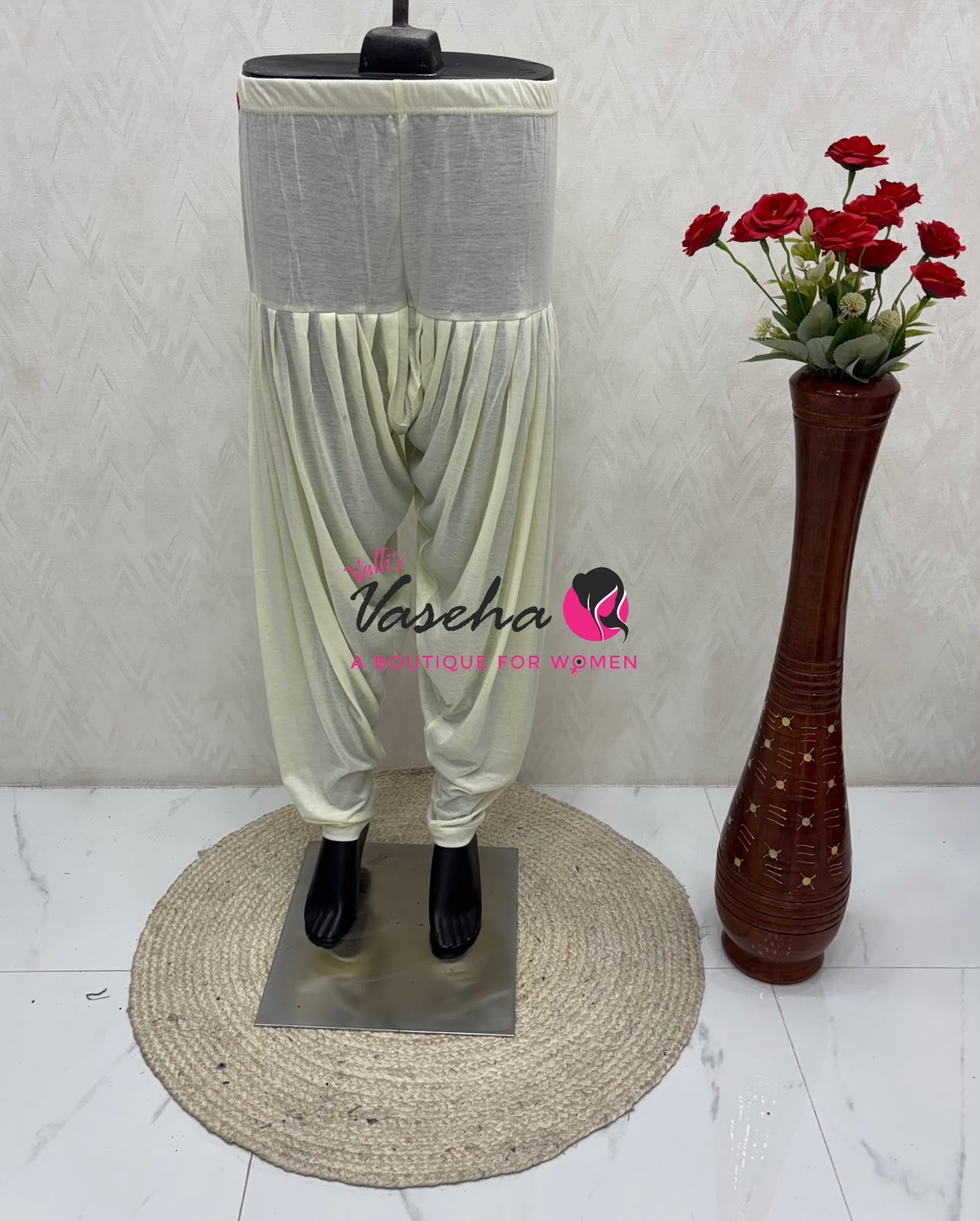 Semi Patiyala - Cream Shade - VVSP001