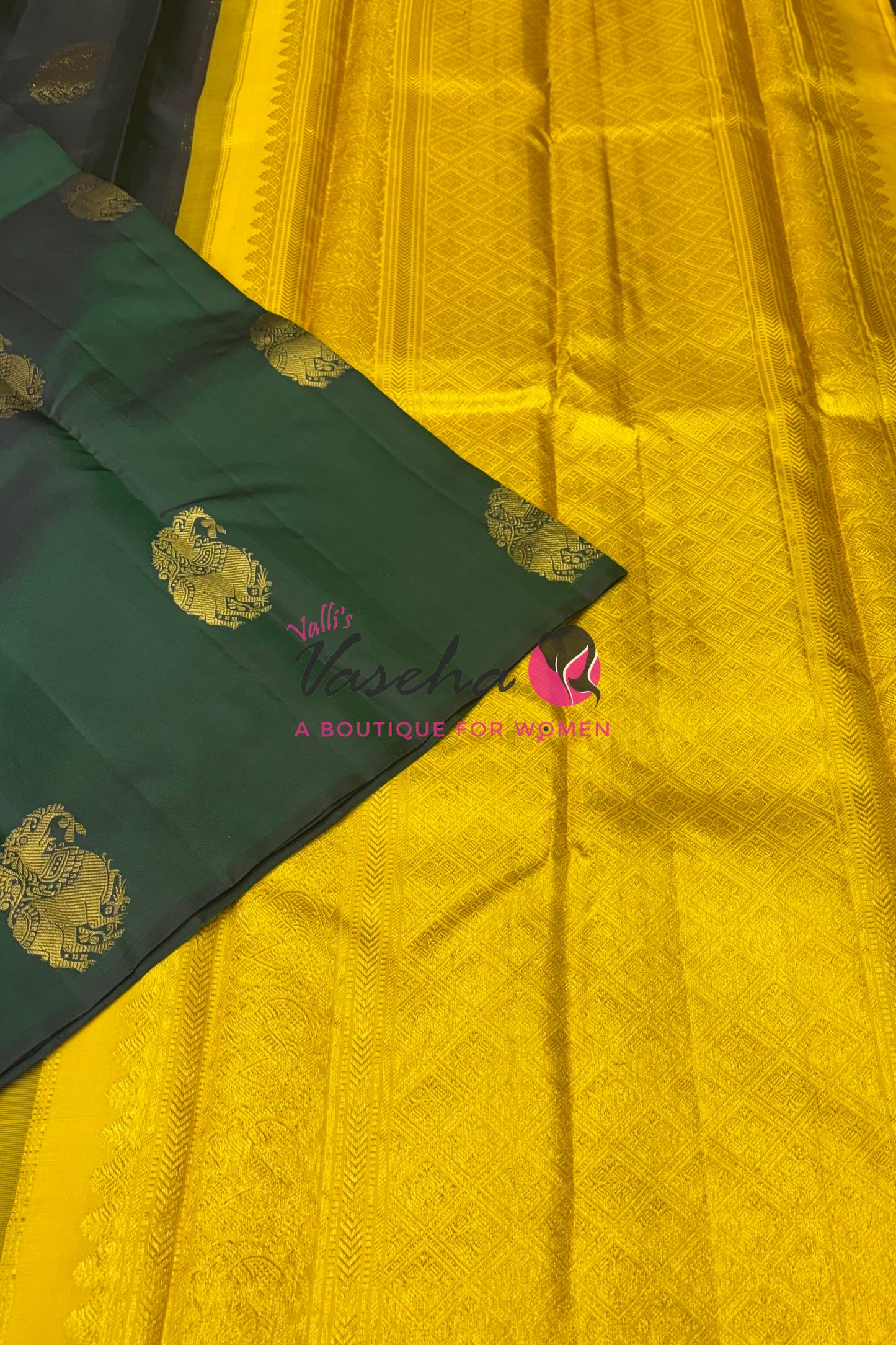 Pure Kanchipuram Silk Saree - Border Less - Green with Yellow Combo - VVPS043