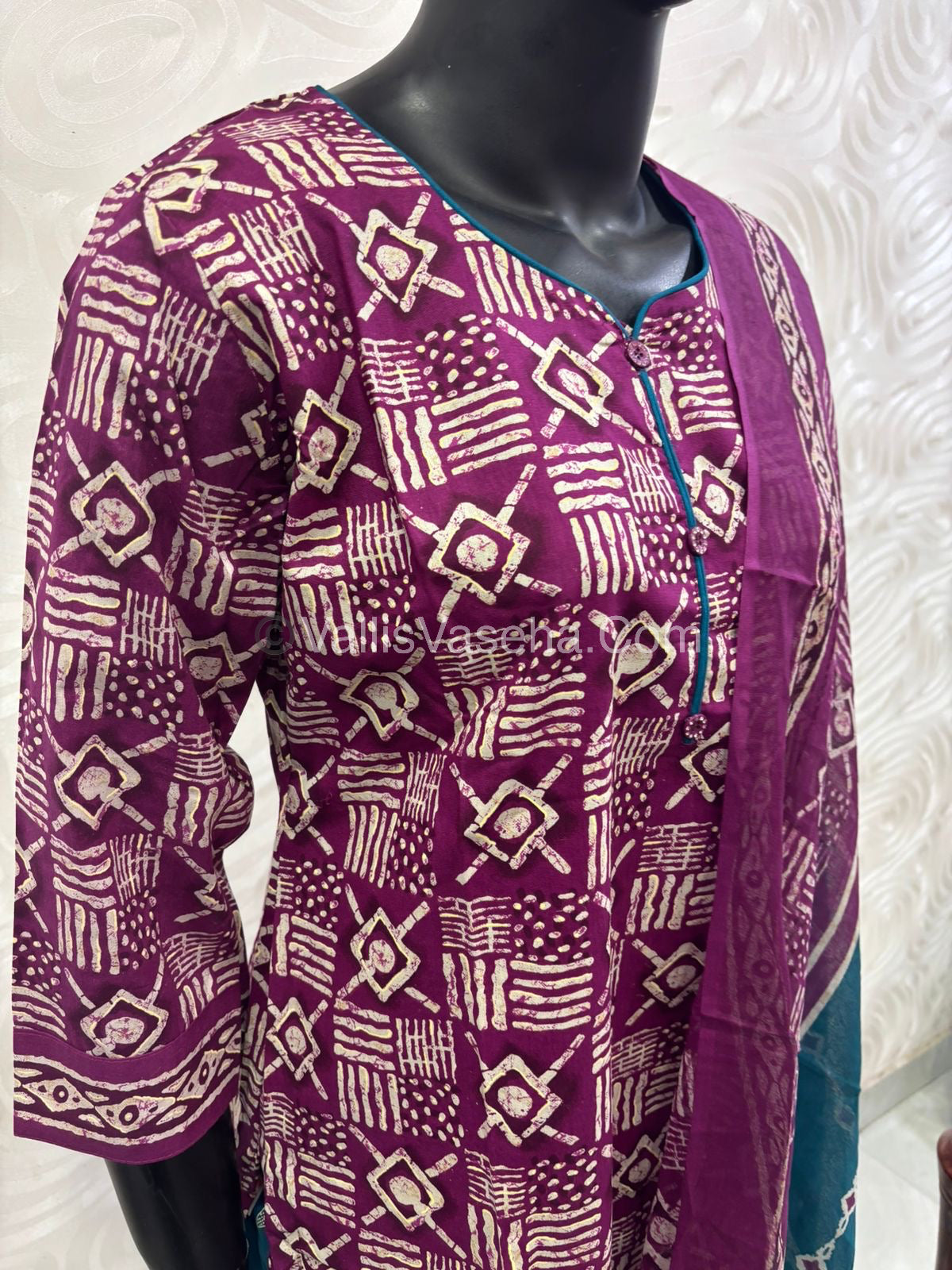 Ready Made - Salwar, Kameez & Duppatta(3pc) - Printed - VVRBS004