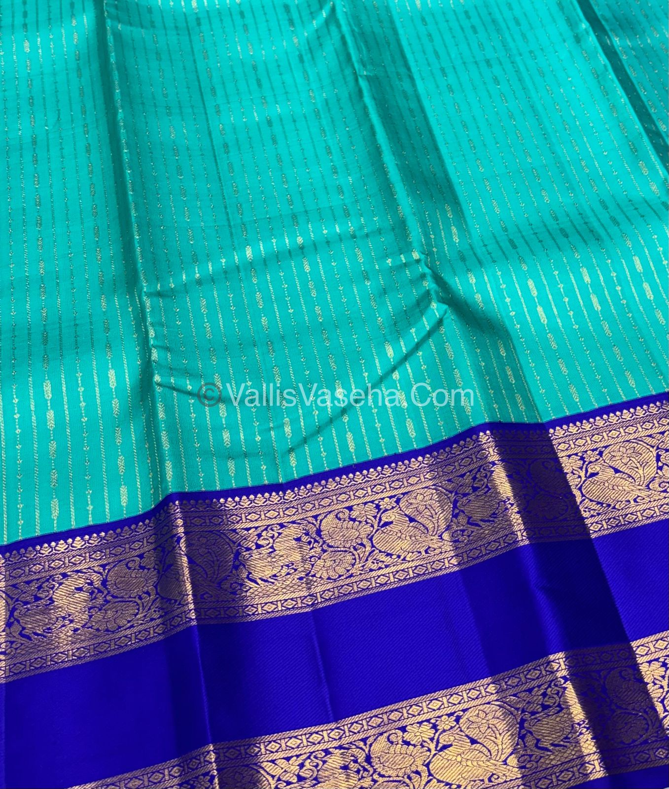 Pure Vintage Korvai Kanchipuram Silk Saree - Turquoise Blue & Blue Combo - VVPS021